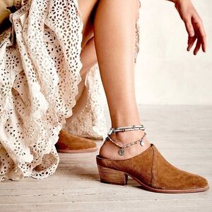 Free People New Frontier Western Mule Taupe Suede Leather Womens 38 US 7.5 Boho